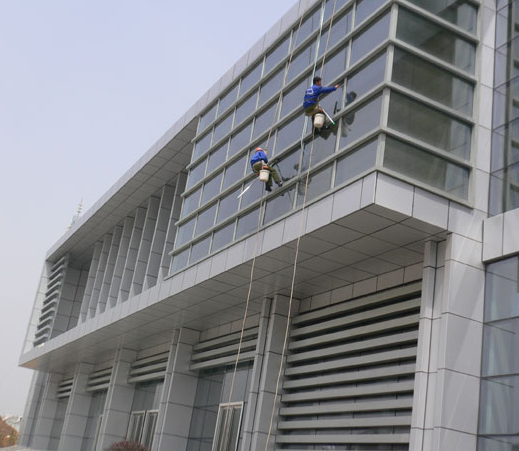 �����ϴ